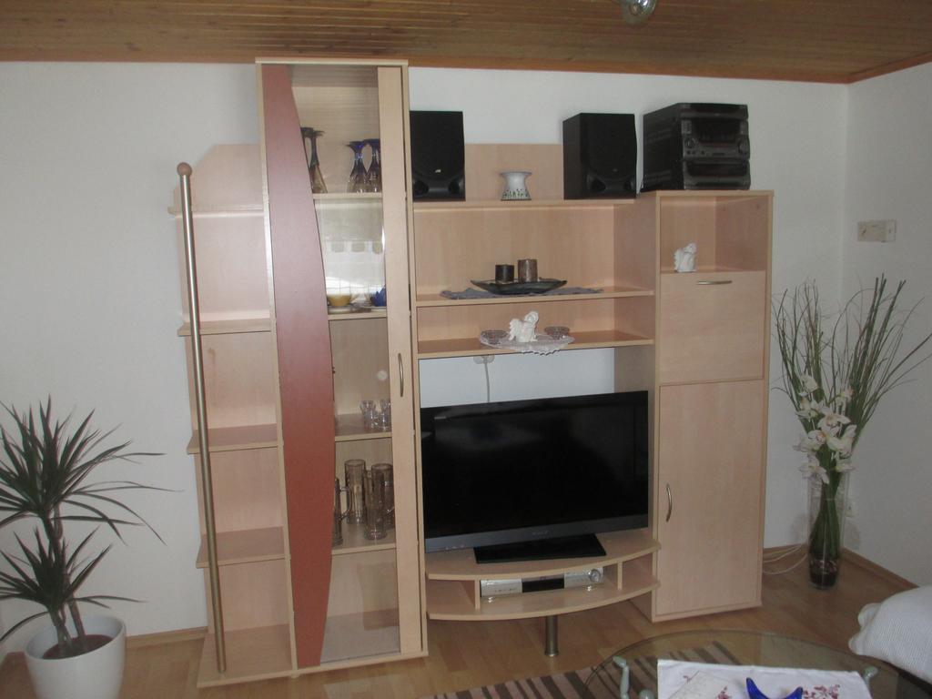 לונגוץ Ferienhaus Schwarzenbacher מראה חיצוני תמונה