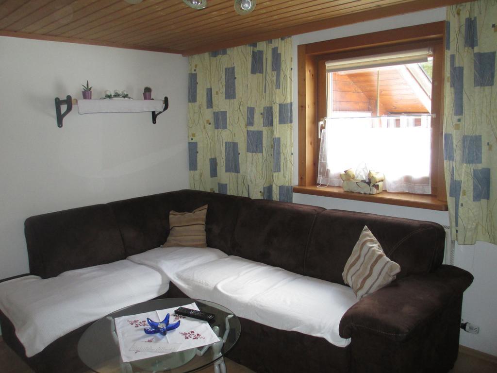 לונגוץ Ferienhaus Schwarzenbacher מראה חיצוני תמונה