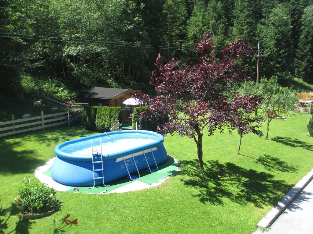 לונגוץ Ferienhaus Schwarzenbacher מראה חיצוני תמונה